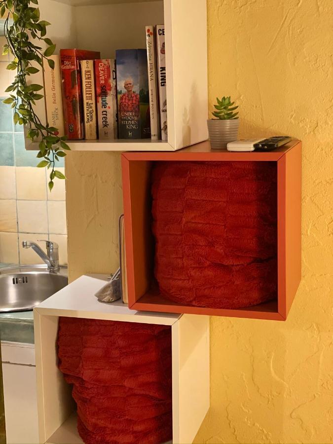 Cosy Little Love Nest In Пиран Экстерьер фото
